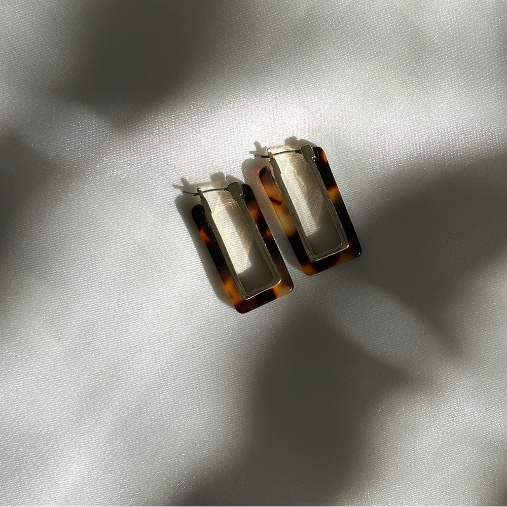 Faux turtle shell earrings